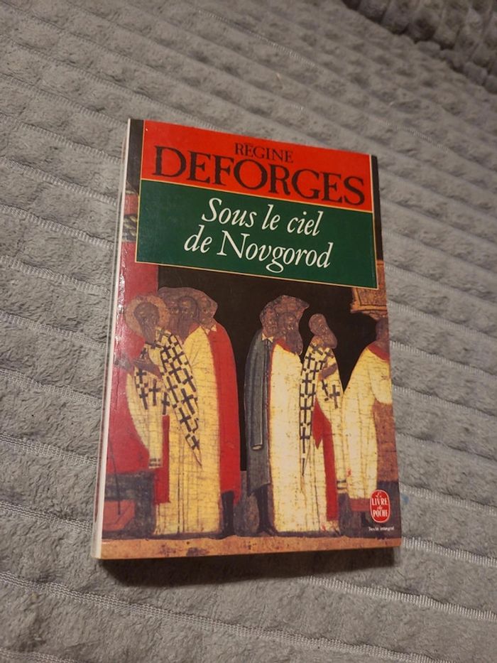 Sous le ciel de novgorod