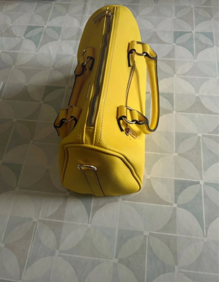 Sac à main jaune avec petite pochette  - Gussaci - Neuf - photo numéro 3