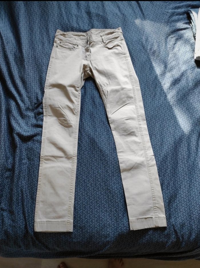 Pantalon beige blanc gris cassé droit vraies poches