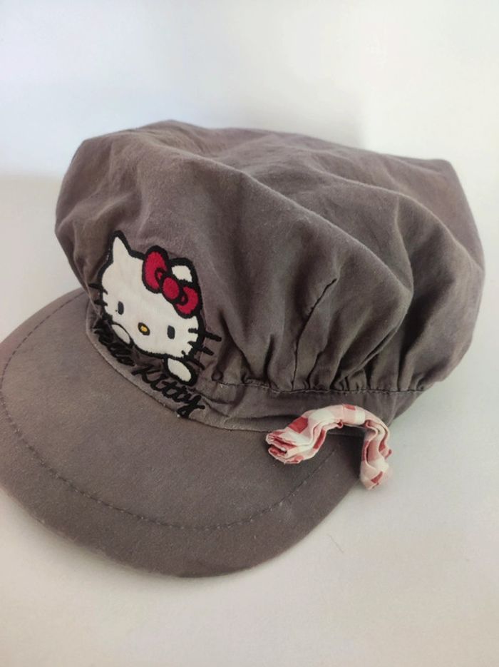 Casquette grise Hello Kitty Sanrio - photo numéro 4