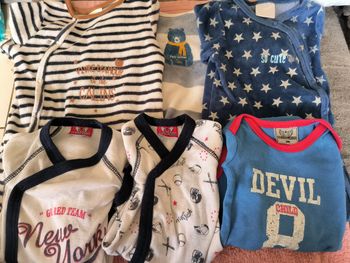 Lot 3 pyjamas 3 bodies 3mois