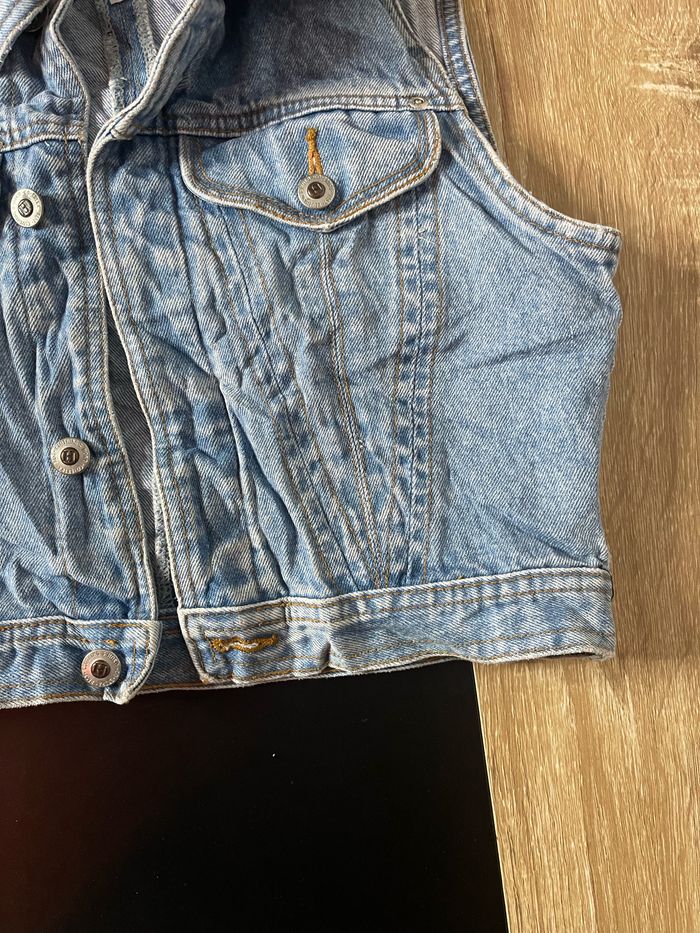 Veste en jean sans manches - photo numéro 4