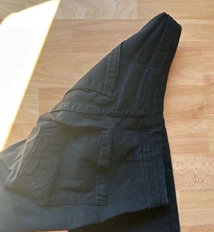 Jeans slim noir Bershka – Taille S – Très bon état - photo numéro 4