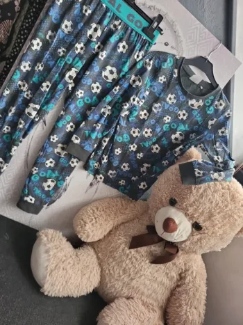 Pyjama foot