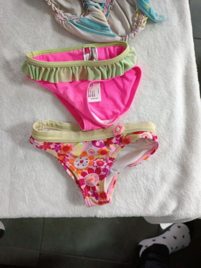 Lot de bas de maillots de bain - photo numéro 2