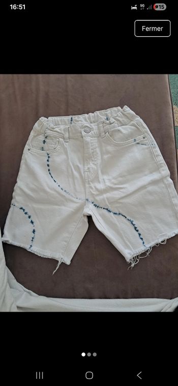Short en jean blanc tie-dye bleu Zara - 9 ans - Très bon état 