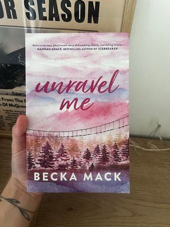 livre romance Unravel Me