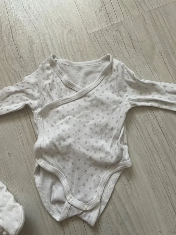 Ensemble vertbaudet 1 mois - photo numéro 4