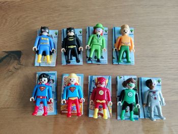 Lot de 9 Figurines Playmobil DC Comics