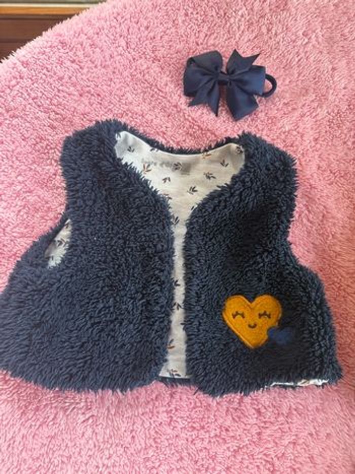 Robe et gilet taille 3 mois - photo numéro 3