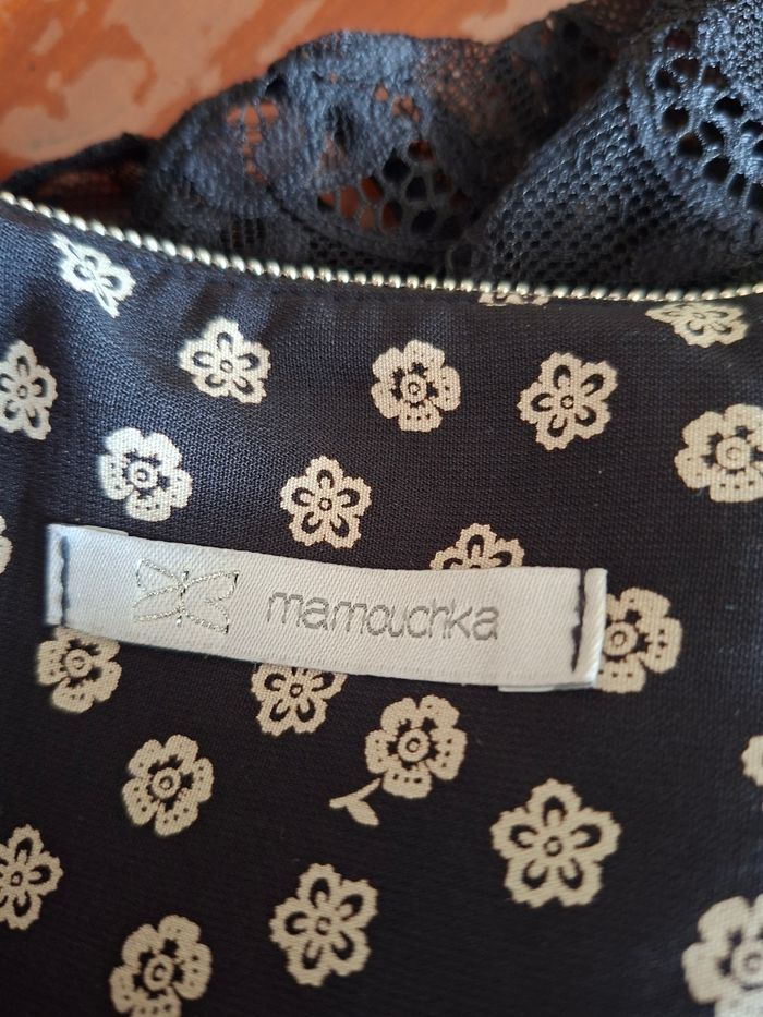 Blouse manches longues noire et petits motifs fleurs beiges taille L - photo numéro 4