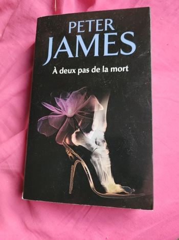 Livres de poche Peter James