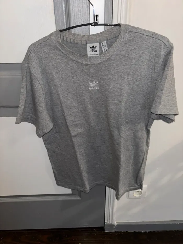 T-shirt Adidas
