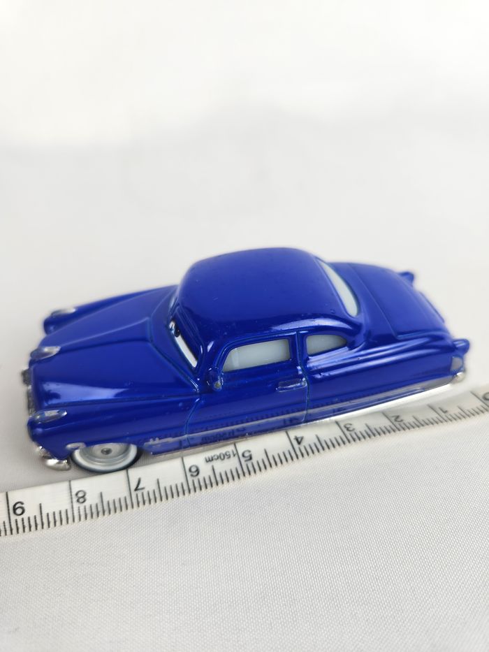 Voiture figurine Doc Hudson Disney Pixar Cars - photo numéro 7