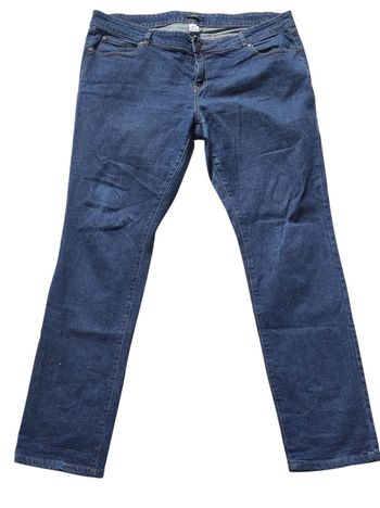 Pantalon jean droit taille 48