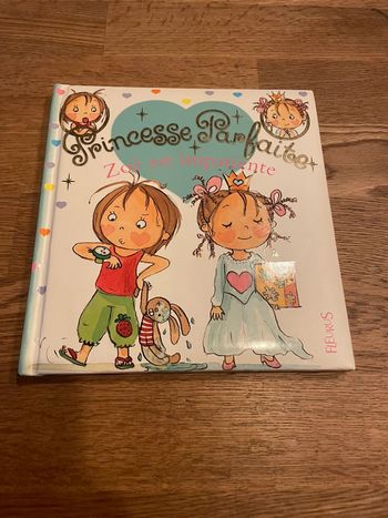 Livre Princesse Parfaite Zoé est impatiente  Numéro 8