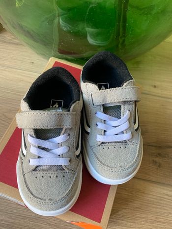 vans hylane