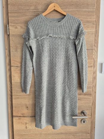 Robe pull grise frange