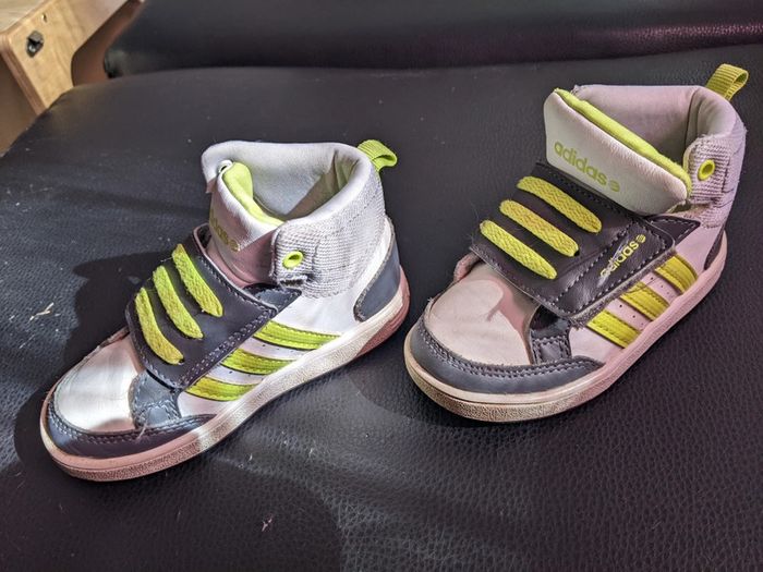 Chaussures Taille 23 - photo numéro 2