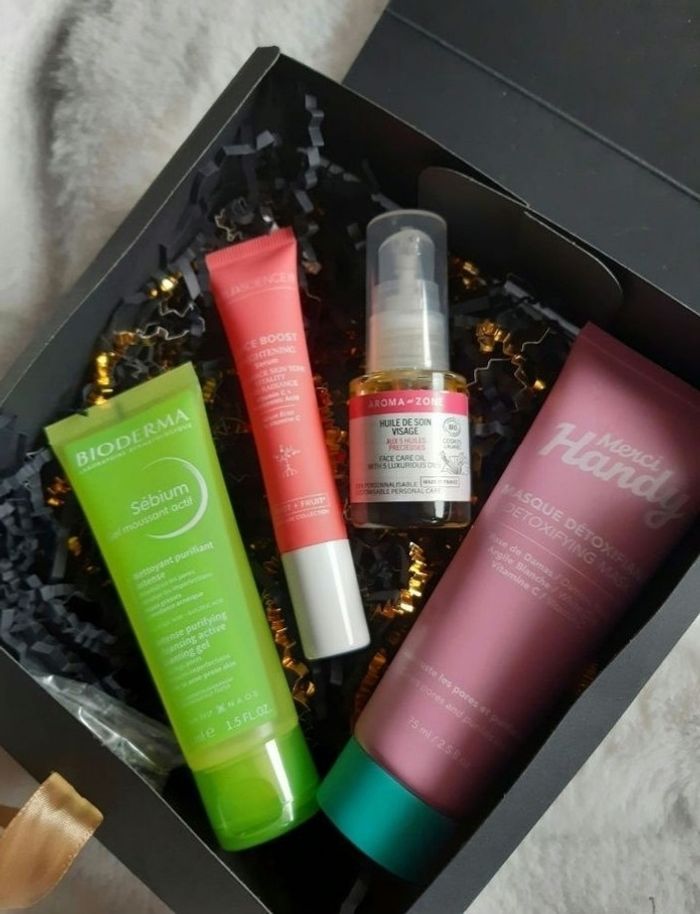 🌸 Coffret Beauté Soin Visage – Neuf 🌸