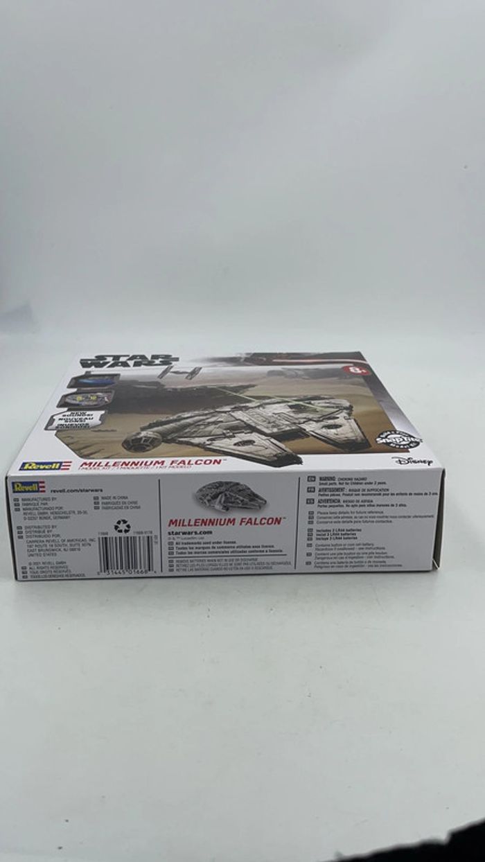 Maquette Star Wars Millenium Falcon 19 pièces Revell neuf - photo numéro 4
