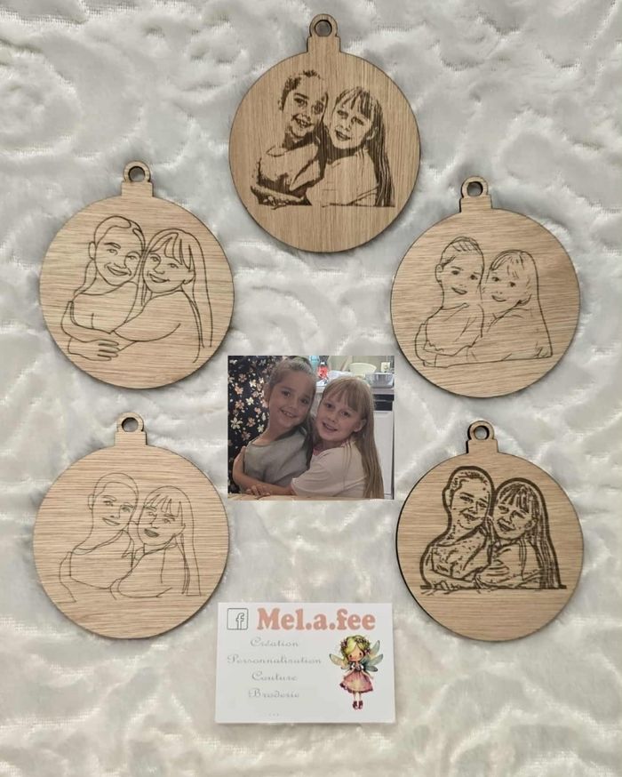 Boule de noel en bois avec photo