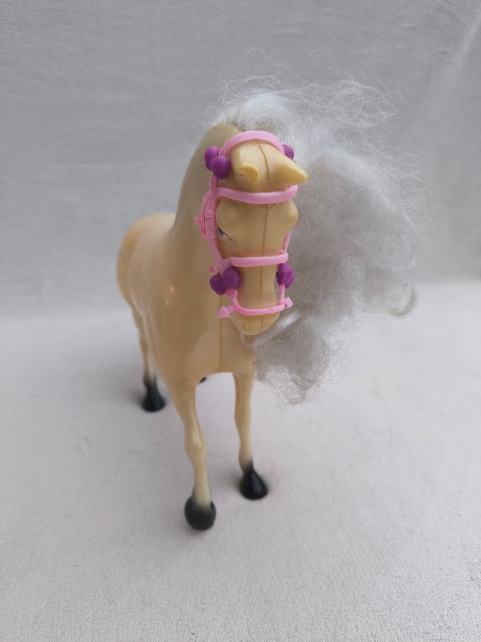 Cheval Barbie - photo numéro 2
