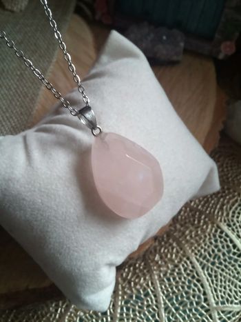 Collier pierre de quartz rose naturelle