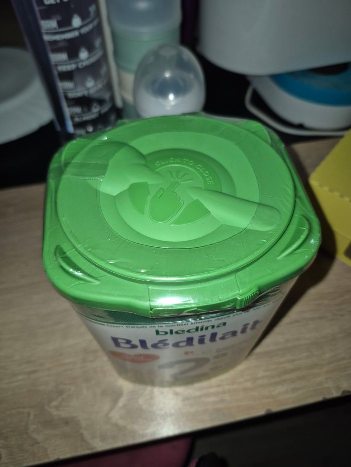 Boîte de lait blédilait 2eme age neuf - photo numéro 2