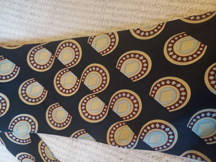 👔 Cravate vintage en soie Claude d’Arcy – Paris - photo numéro 2