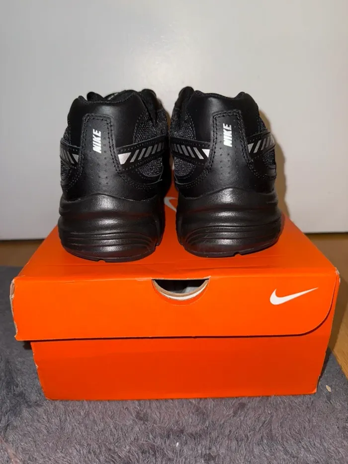 Nike initiator noire - photo numéro 4