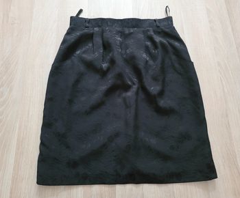 Jupe courte taille 36