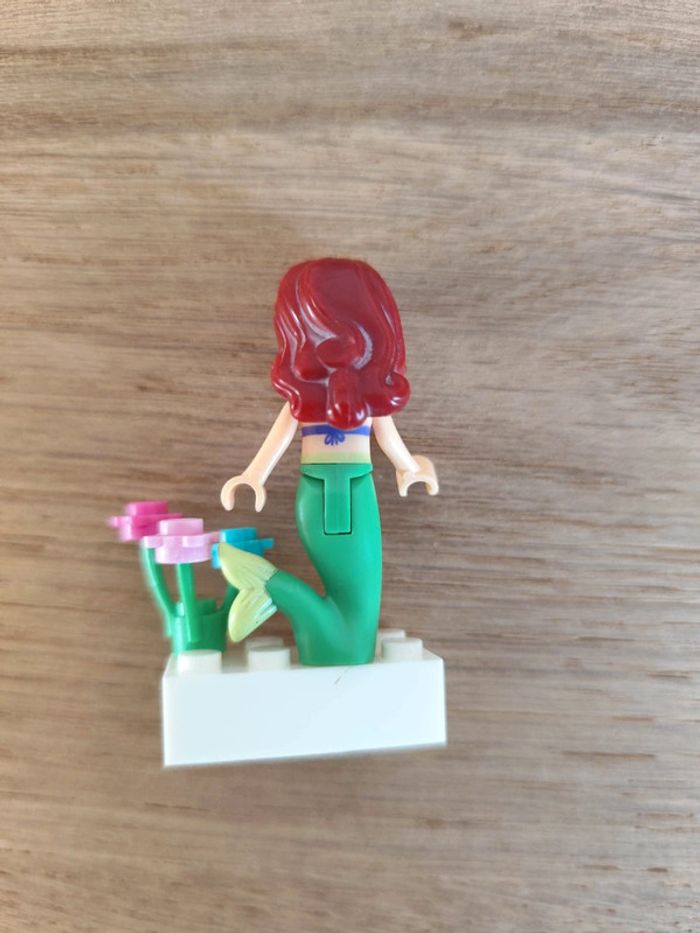 Figurine Ariel la petite sirène Lego - photo numéro 2