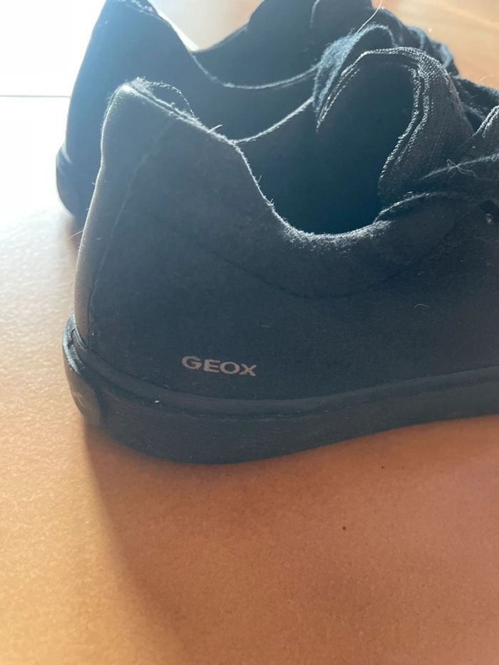 Baskets geox neuves t 31 - photo numéro 4