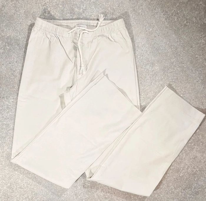 💥 Pantalon beige confortable marque trafaluc taille 34  💥 - photo numéro 3