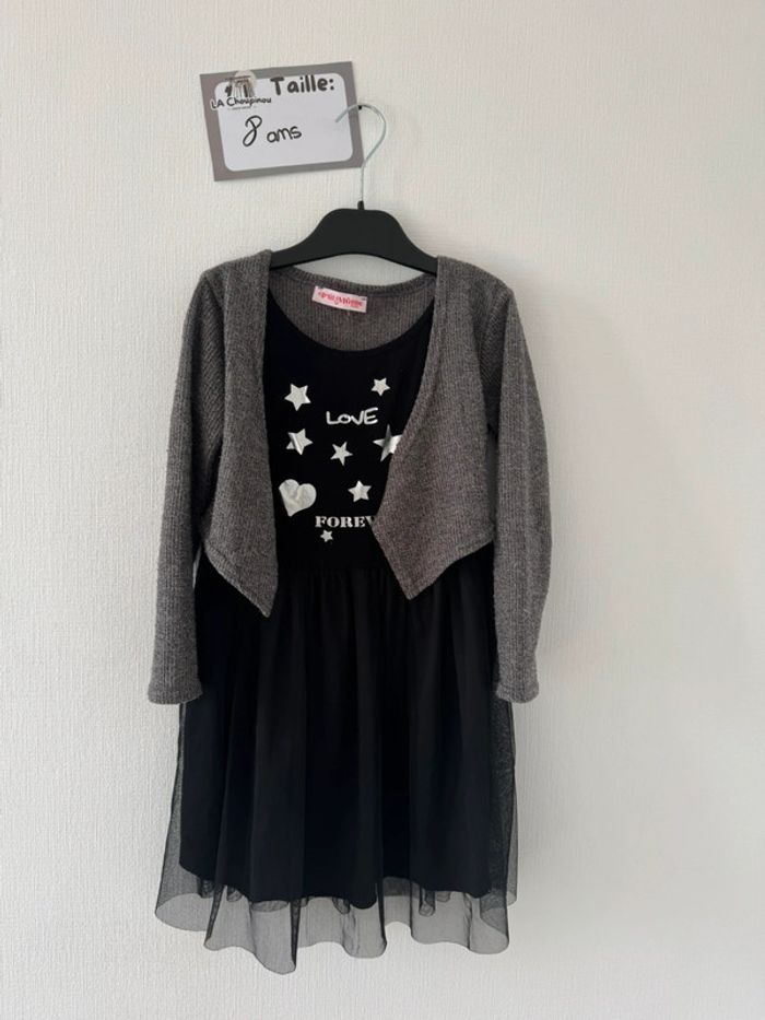 Robe manches longues - taille 8 ans 🌸