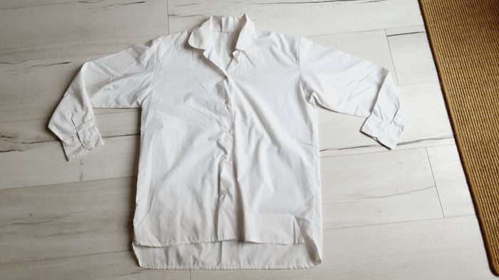 Vêtement mixte garçon fille chemise blanche 14 ans