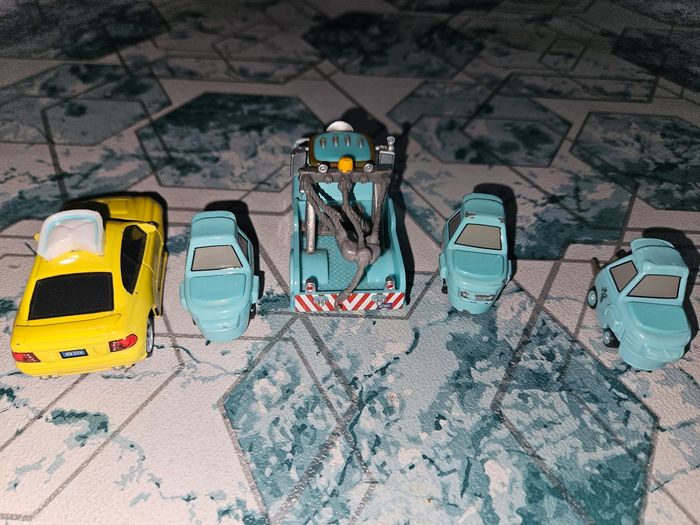 Lot de Voitures Cars Disney mattel metal d occasions tbe et be - photo numéro 7