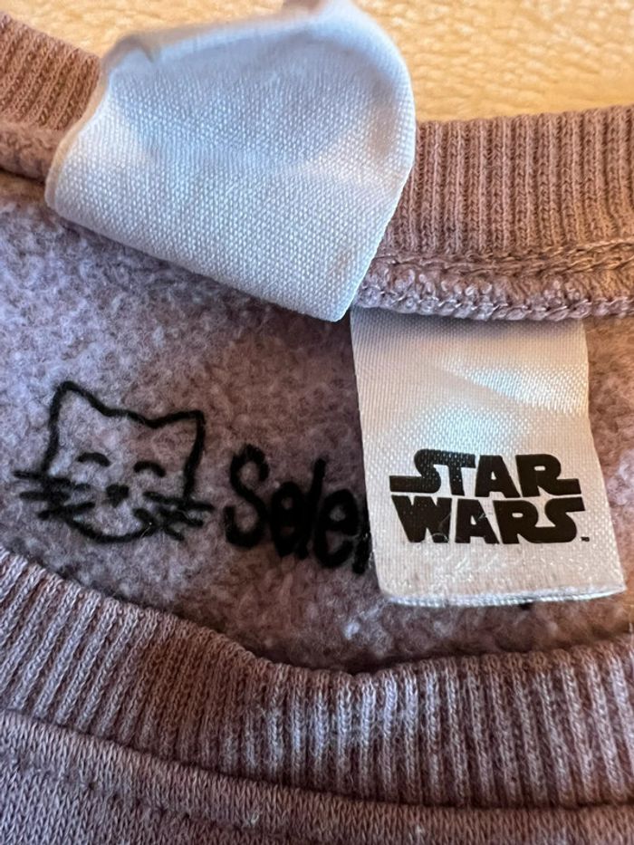 Pull Star Wars H&M taille 92 - photo numéro 3