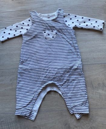 Ensemble petit bateau