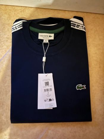 T-shirt Lacoste bleu marine