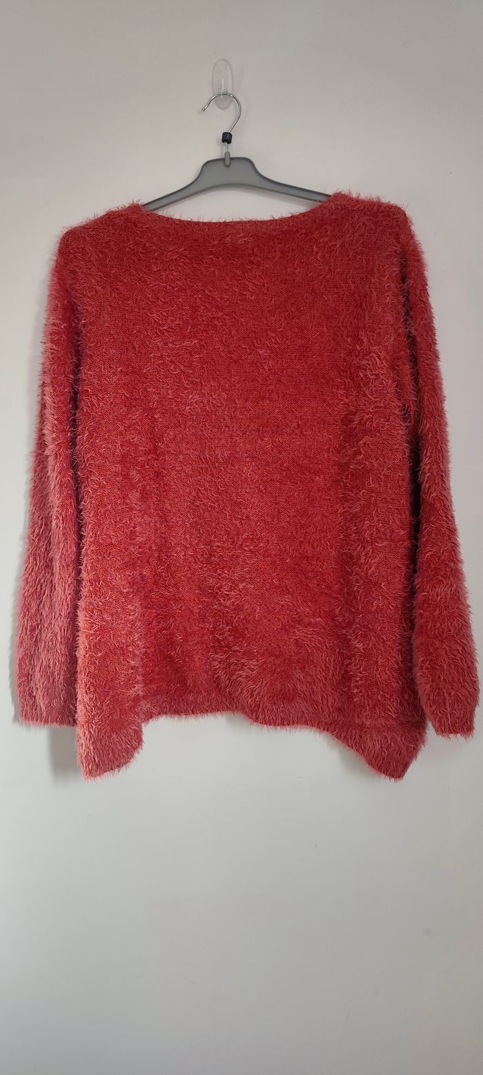 Pull Armand Thiery rouge taille taille 5 (équivalent XL) - photo numéro 3