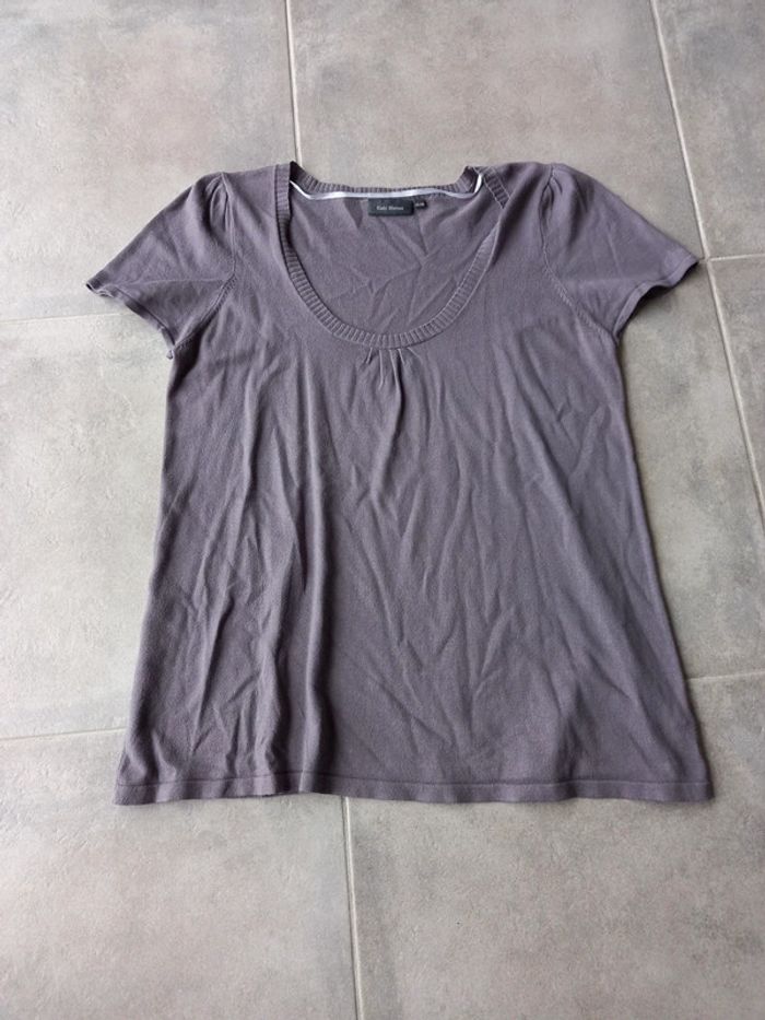 T-shirt style pull léger