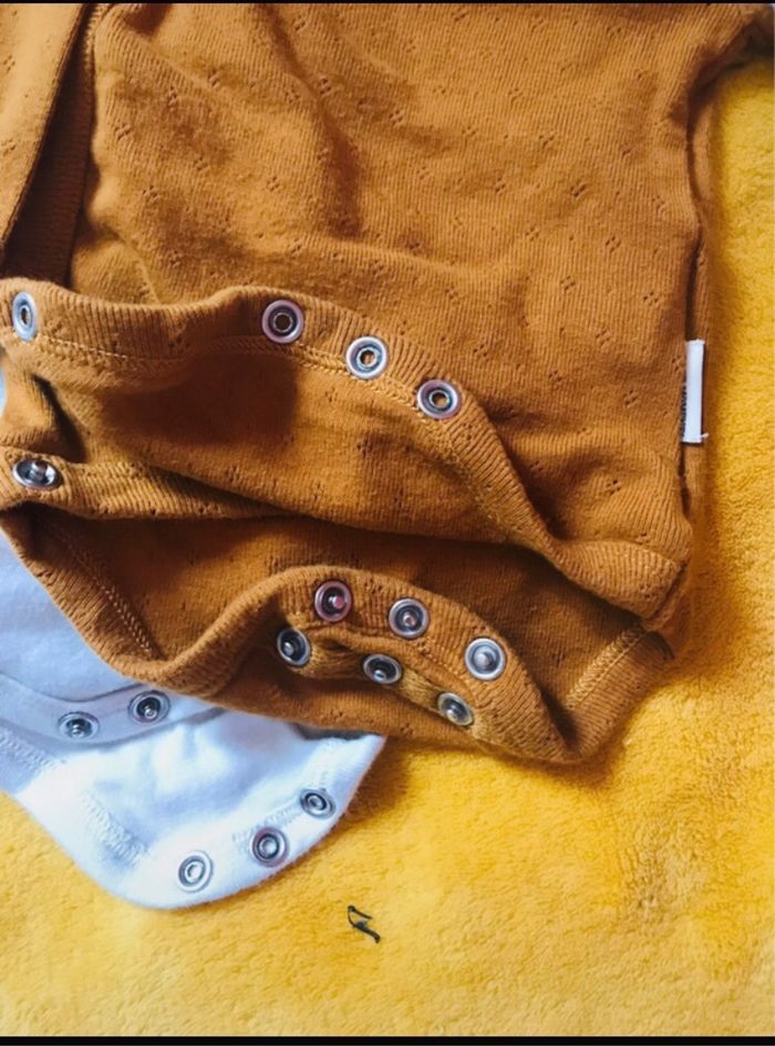 Bodies - photo numéro 2