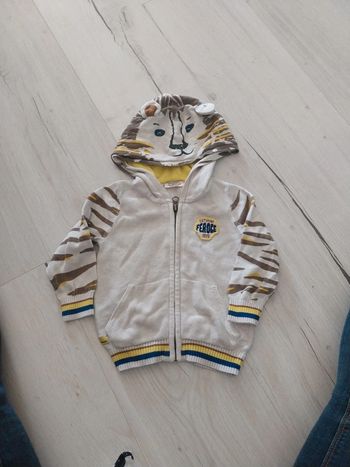 Veste à capuche catimini 12 mois