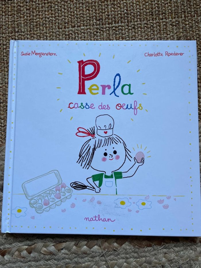Livre Perla casse des œufs