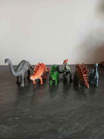 Lot dinosaures