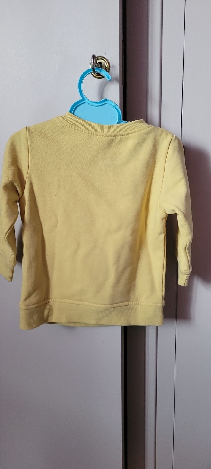 Sweat 12 mois - photo numéro 3