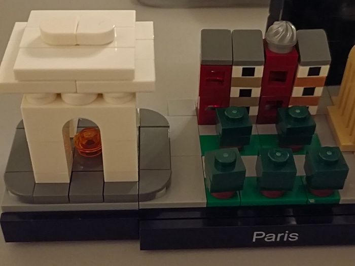 Lego Architecture Paris 21044 - photo numéro 4