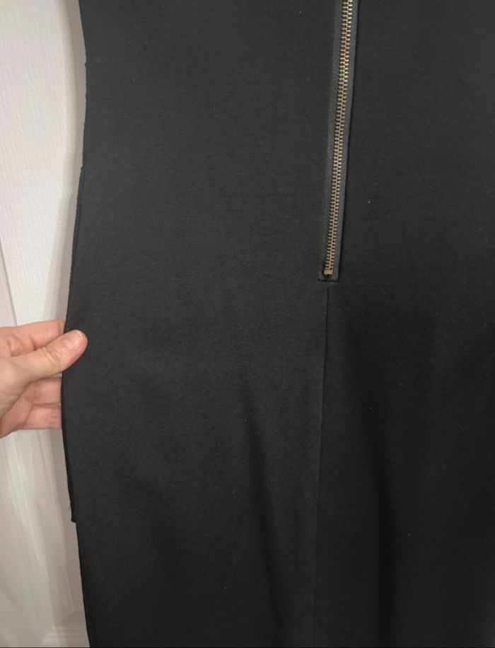 robe courte  noire  l pour un déguisement d’Halloween - photo numéro 5